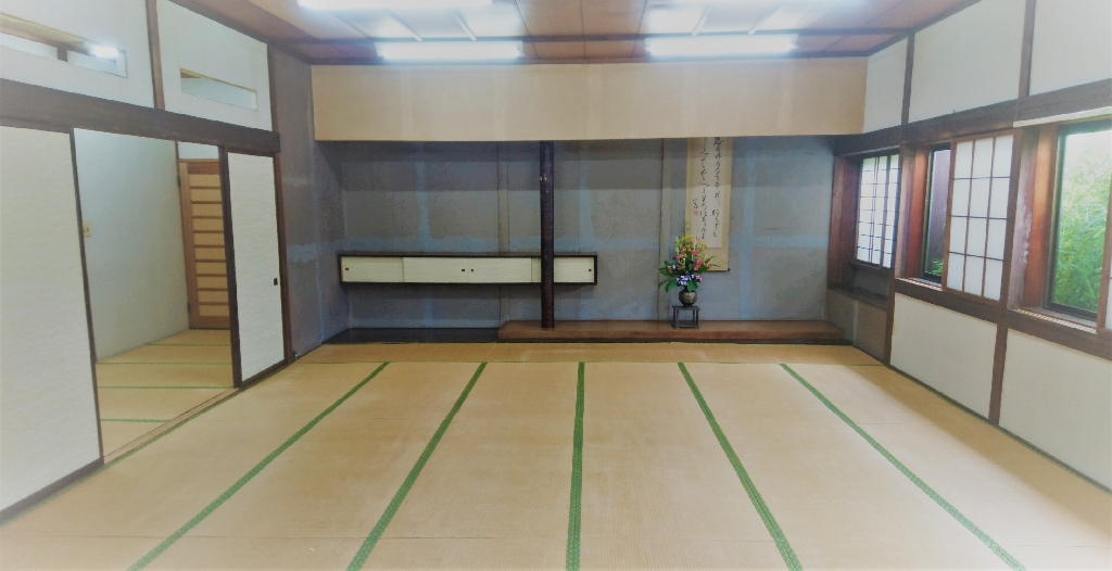 迦謡会教室会場・諏訪神社参集殿